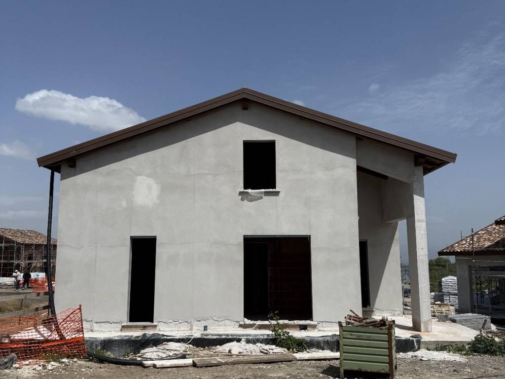 casa indipendente in vendita a Frascati