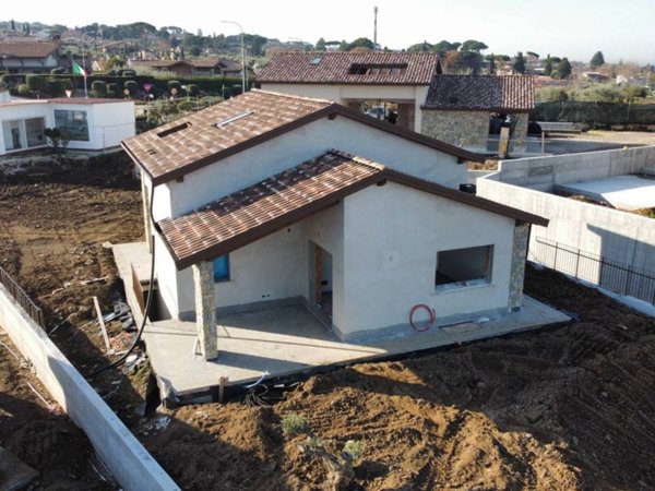 casa indipendente in vendita a Frascati