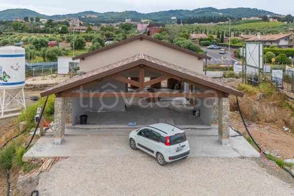 casa indipendente in vendita a Frascati