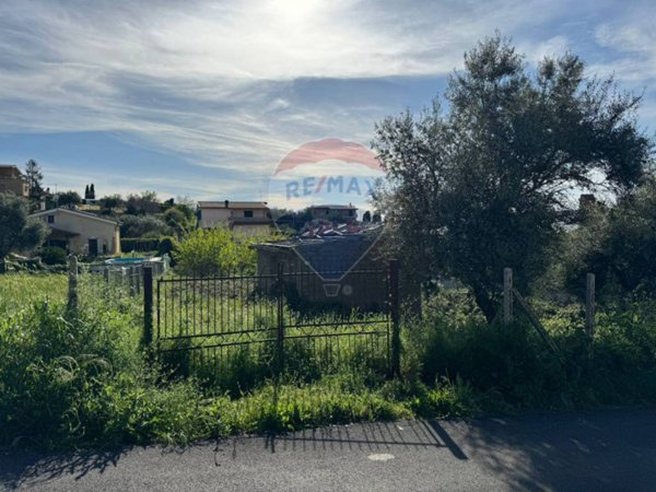 casa indipendente in vendita a Frascati