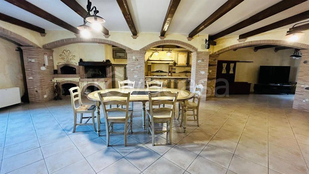 casa indipendente in vendita a Frascati