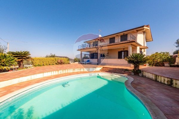 casa indipendente in vendita a Frascati