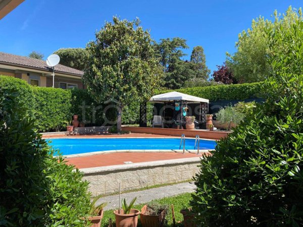 casa indipendente in vendita a Frascati
