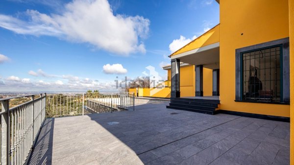 casa indipendente in vendita a Frascati
