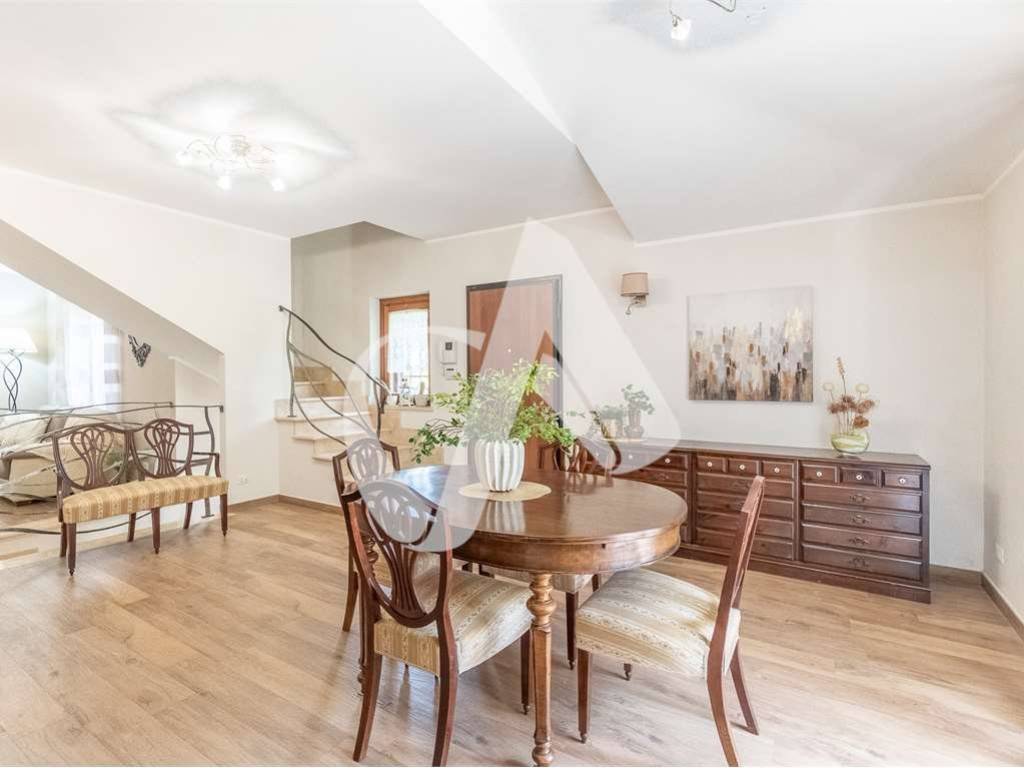 casa indipendente in vendita a Frascati
