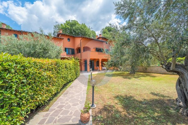 casa indipendente in vendita a Frascati
