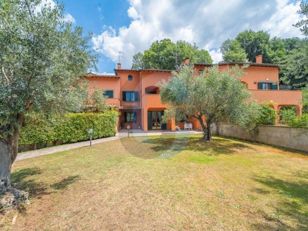 casa indipendente in vendita a Frascati