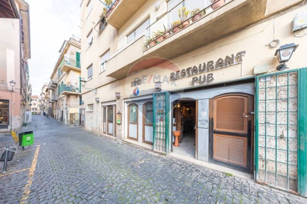 negozio in vendita a Frascati