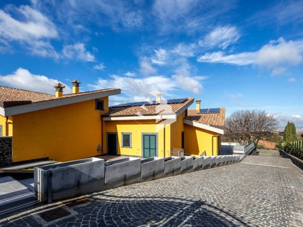 casa indipendente in vendita a Frascati