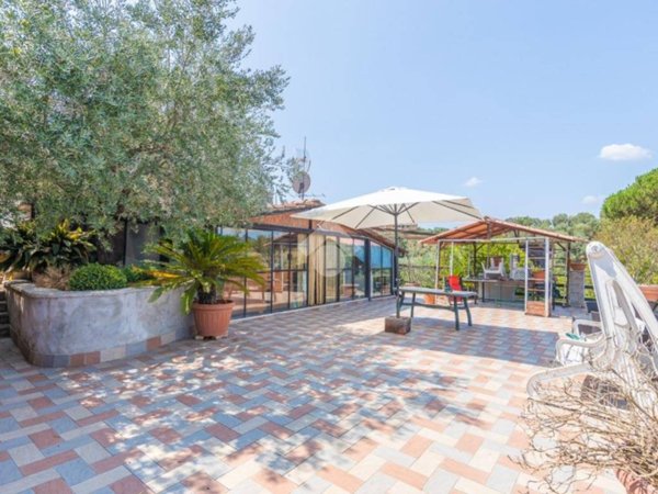 casa indipendente in vendita a Frascati