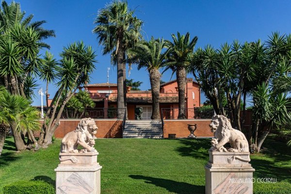 casa indipendente in vendita a Frascati