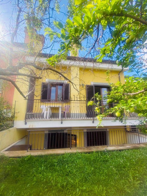 casa indipendente in vendita a Frascati
