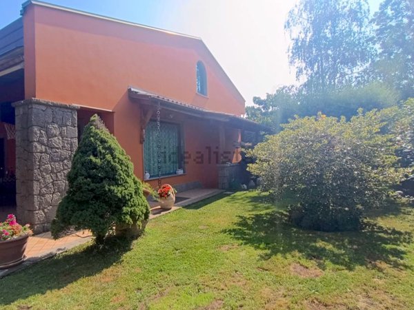 casa indipendente in vendita a Frascati