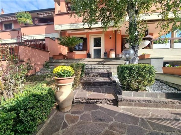 casa indipendente in vendita a Frascati