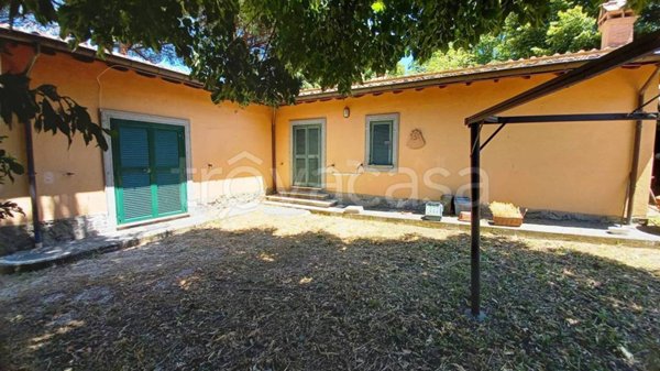 casa indipendente in vendita a Frascati