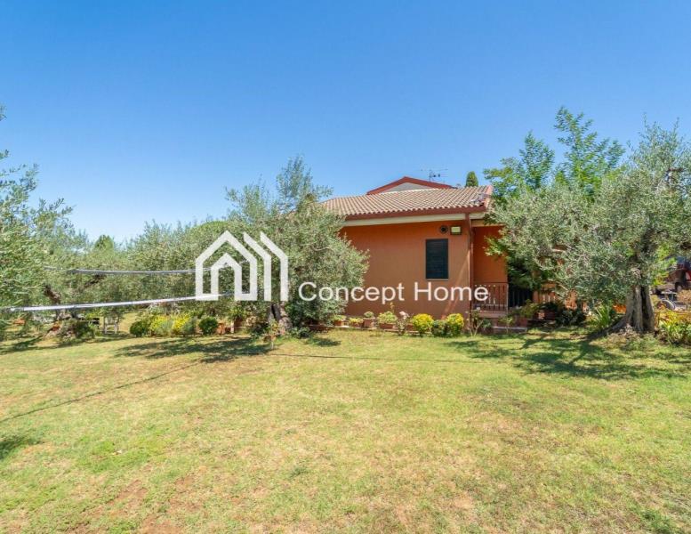 casa indipendente in vendita a Frascati