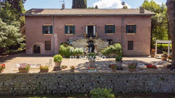 casa indipendente in vendita a Frascati