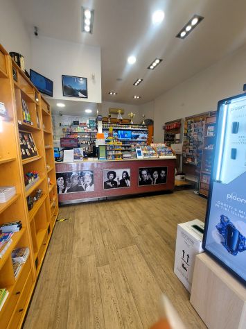 negozio in vendita a Frascati