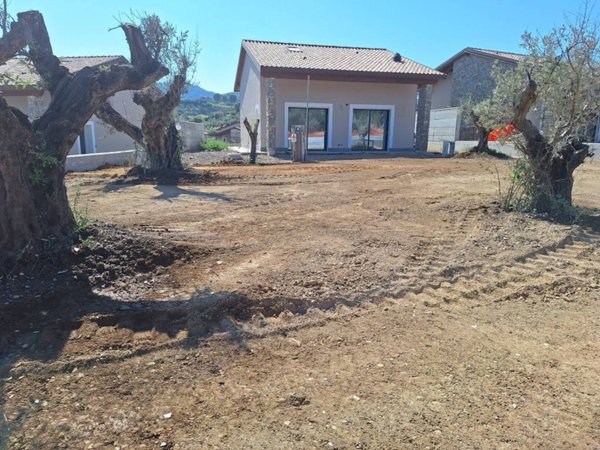casa indipendente in vendita a Frascati in zona Cisternole