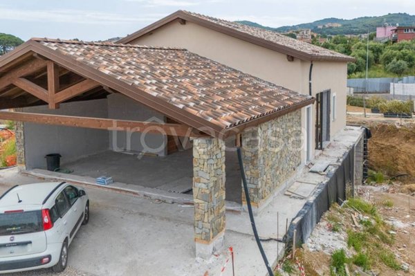 casa indipendente in vendita a Frascati