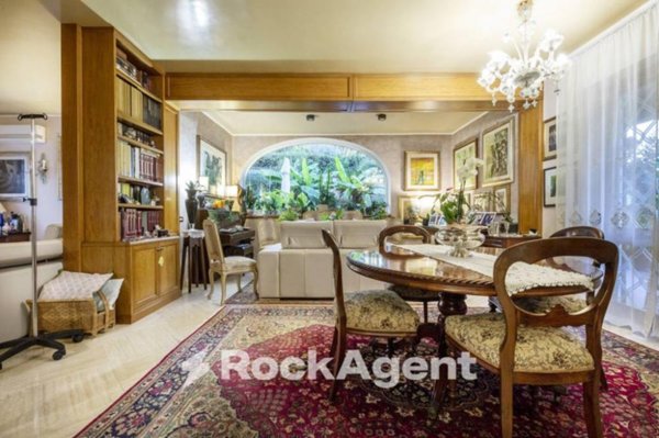 casa indipendente in vendita a Frascati