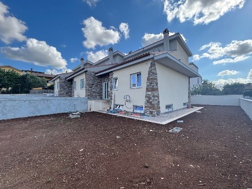casa indipendente in vendita a Frascati