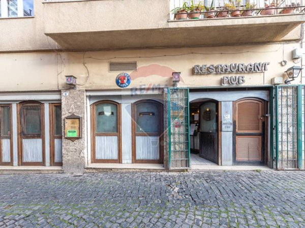 negozio in vendita a Frascati