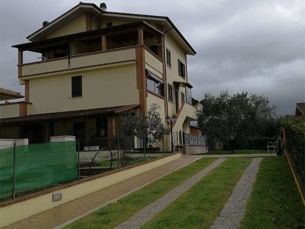 appartamento in vendita a Frascati