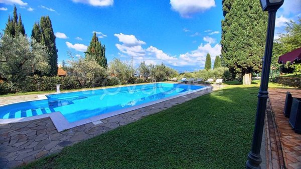 casa indipendente in vendita a Frascati