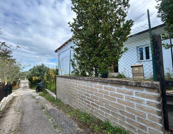 casa indipendente in vendita a Frascati