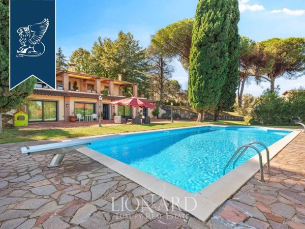 casa indipendente in vendita a Frascati