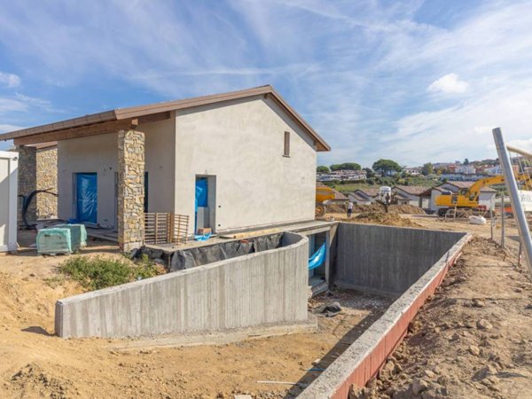 casa indipendente in vendita a Frascati