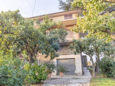 casa indipendente in vendita a Frascati