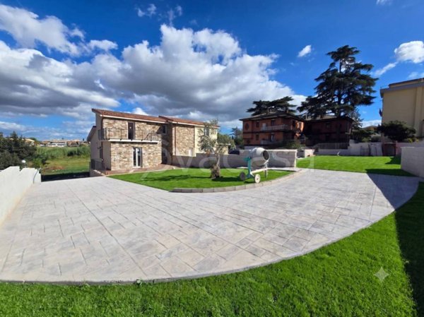casa indipendente in vendita a Frascati