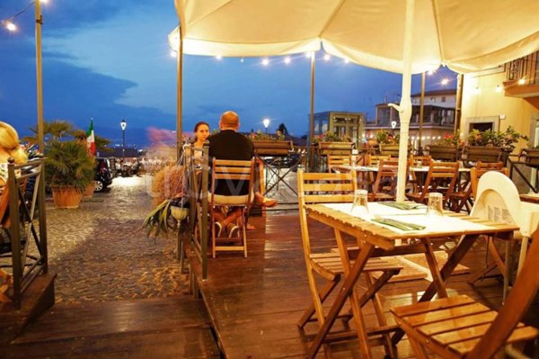 negozio in vendita a Frascati