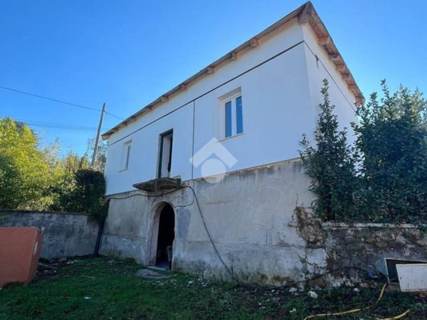 casa indipendente in vendita a Frascati