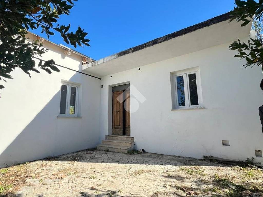 casa indipendente in vendita a Frascati