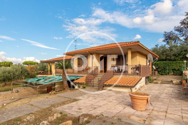 casa indipendente in vendita a Frascati