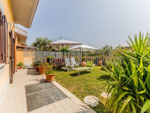 casa indipendente in vendita a Frascati