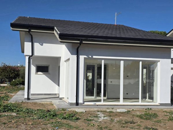 casa indipendente in vendita a Frascati