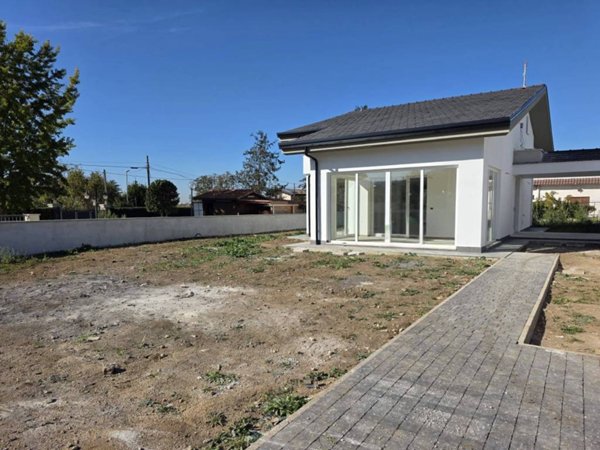 casa indipendente in vendita a Frascati