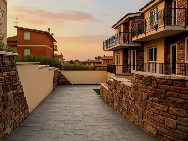 casa indipendente in vendita a Frascati