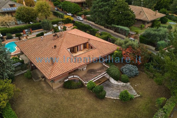 casa indipendente in vendita a Frascati