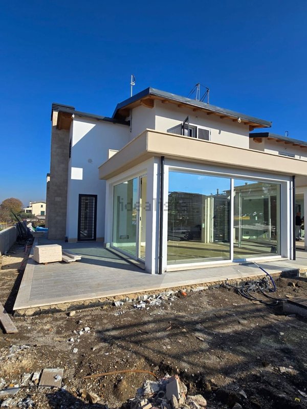 casa indipendente in vendita a Frascati