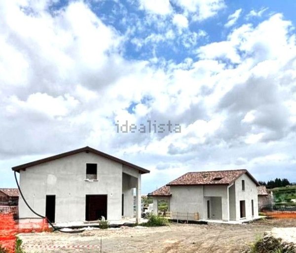 casa indipendente in vendita a Frascati