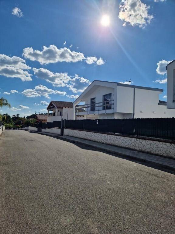 casa indipendente in vendita a Frascati