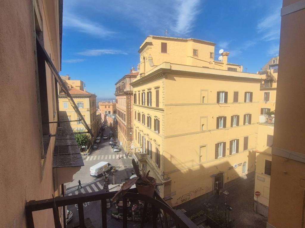 appartamento in vendita a Frascati