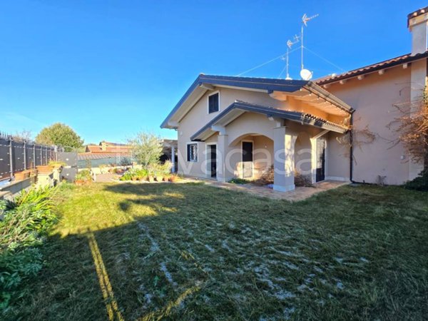 casa indipendente in vendita a Frascati