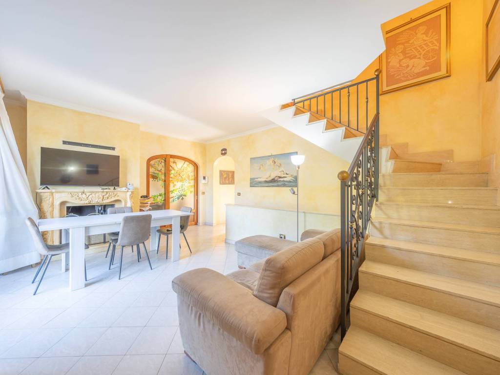casa indipendente in vendita a Frascati
