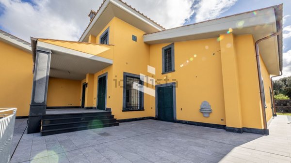 casa indipendente in vendita a Frascati